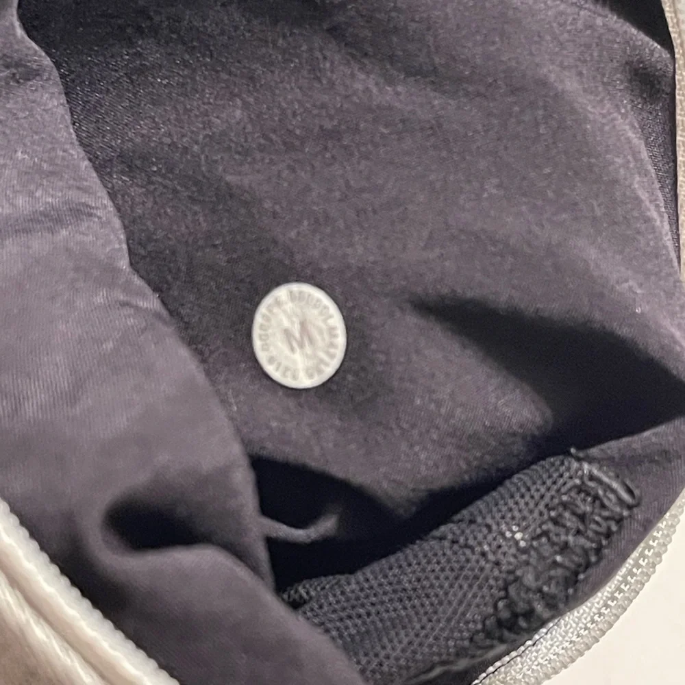 Lululemon Men’s Medium Gray City Sweat Full Zip Hoodie Jacket